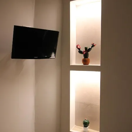 Apartment Benny House