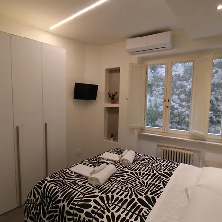 Benny House Apartment *