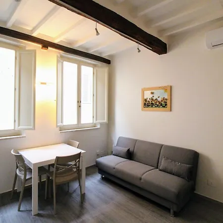 Benny House Apartment *